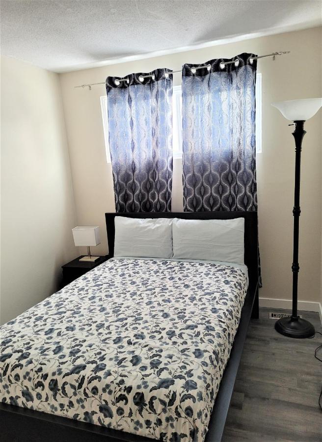Cozy 4 Bedroom Townhouse - Peaceful Feel Of Home Winnipeg Extérieur photo