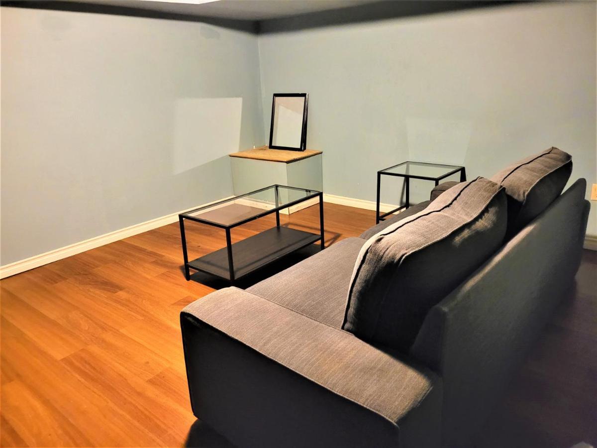 Cozy 4 Bedroom Townhouse - Peaceful Feel Of Home Winnipeg Extérieur photo