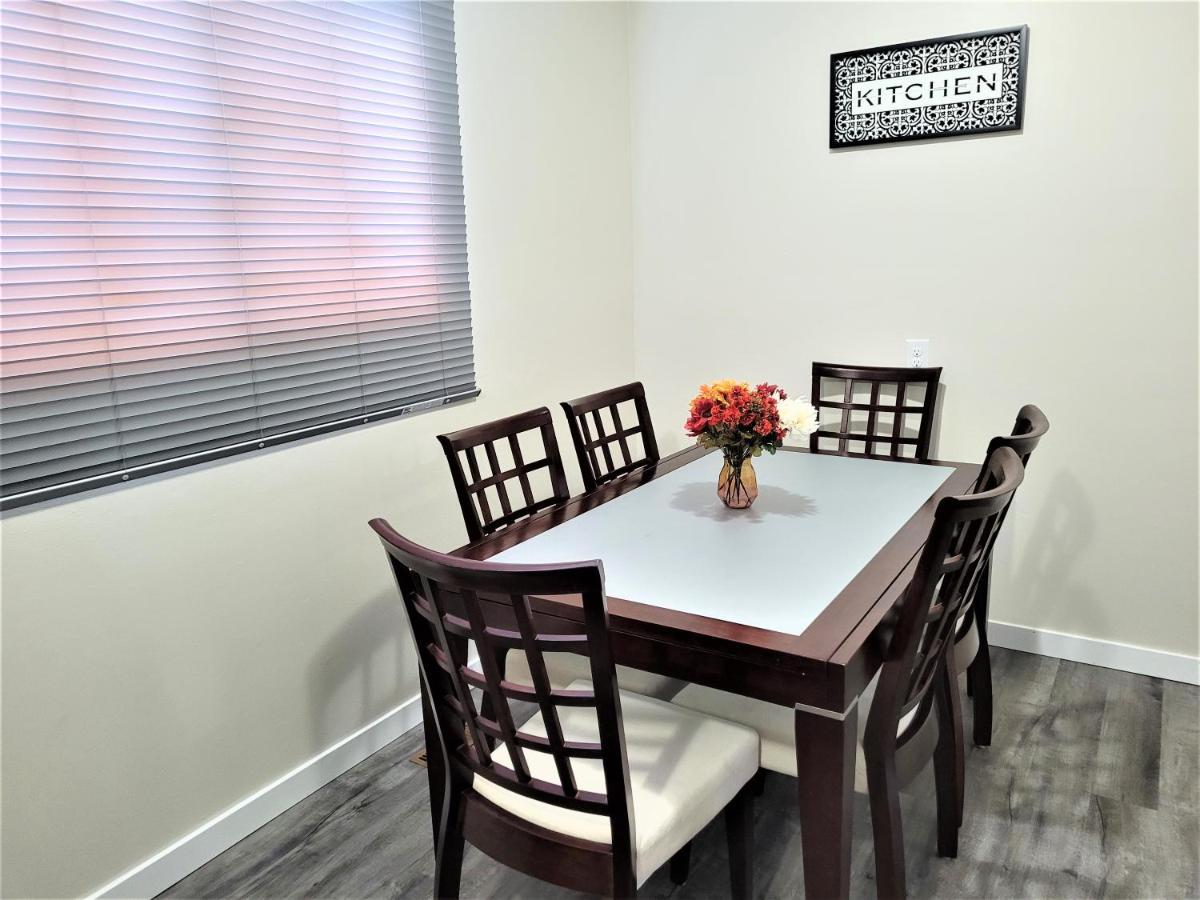 Cozy 4 Bedroom Townhouse - Peaceful Feel Of Home Winnipeg Extérieur photo